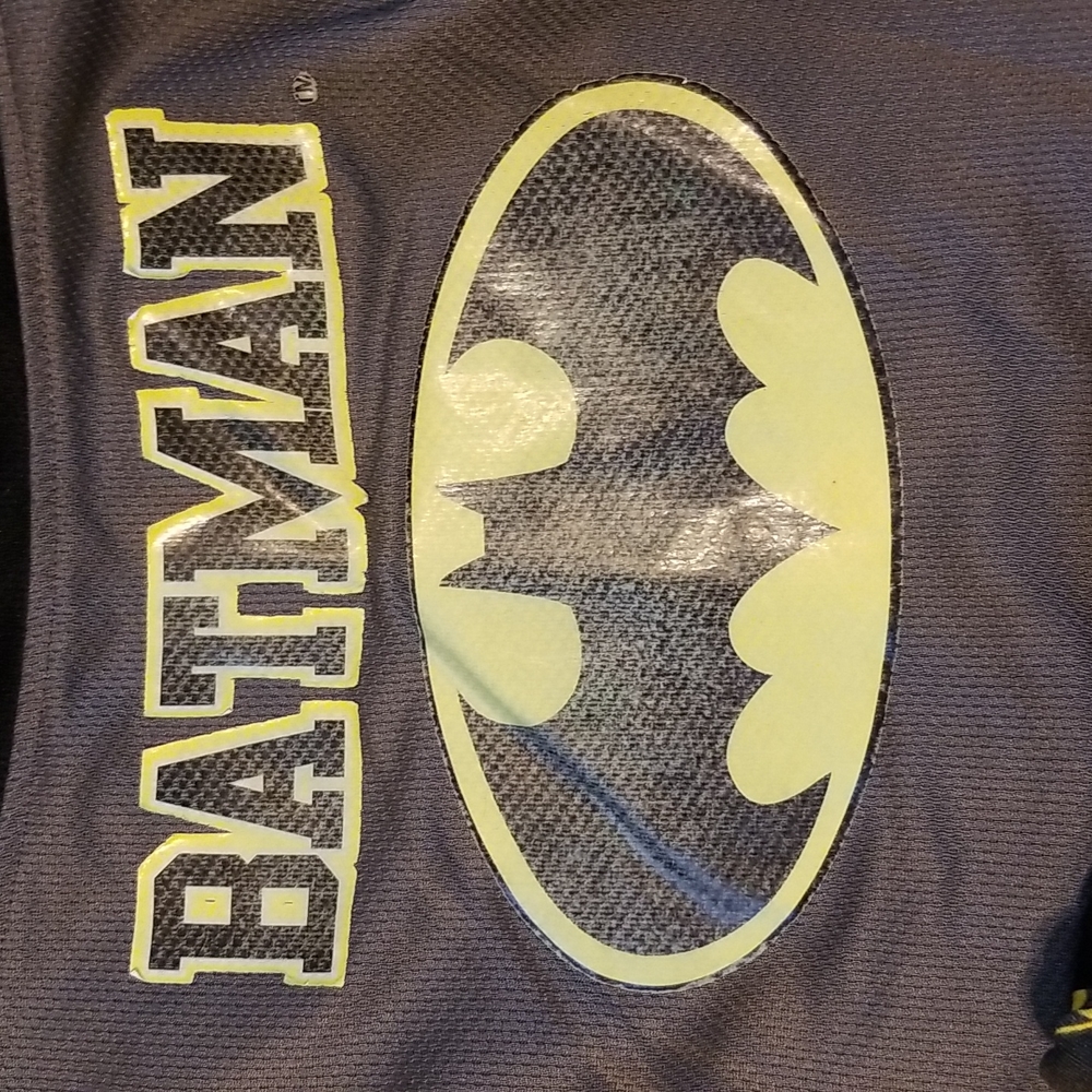 Boys 24m/2T 2 Batman outfits, and 1 superman outfit - Picture 6 of 16